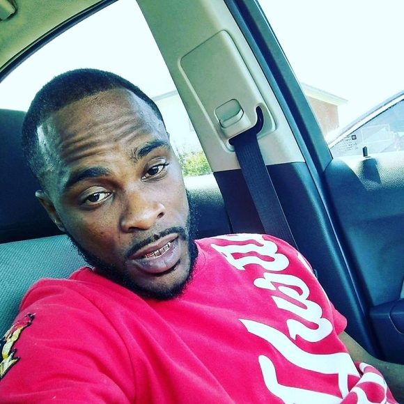 Meet your Posher, Cardrick - Picture 1 of 1